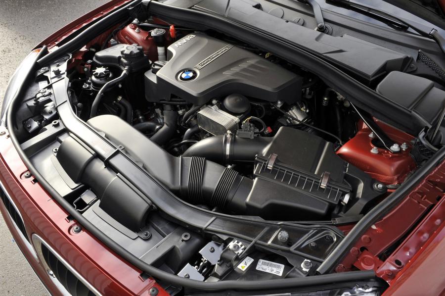  BMW X1 xDrive 2.8i TwinTurbo 2010 года  (фото 14 из 136)